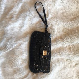 Liz Claiborne Black Patent Leather Wristlet